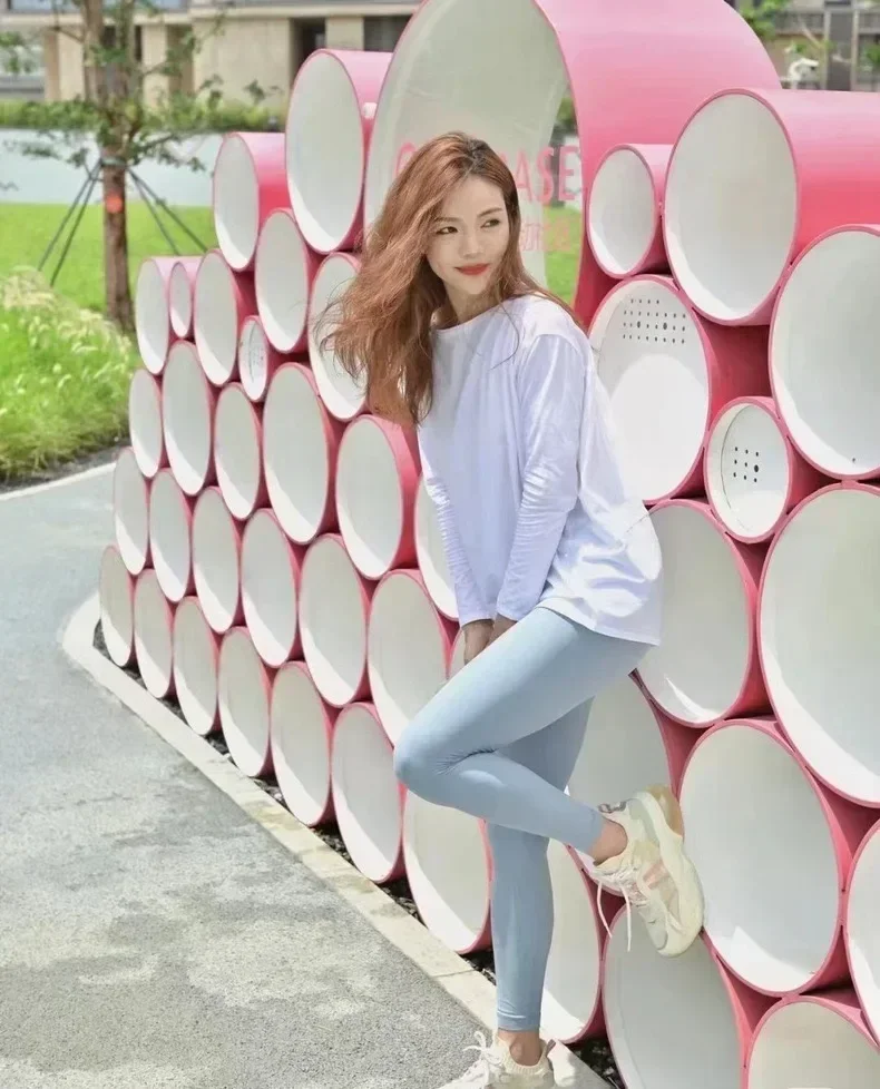 Рисунок 4 - Футболка Lulu Back in Action с длинным рукавом