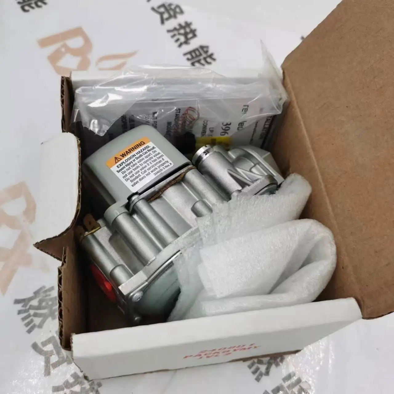 VR8215S1503