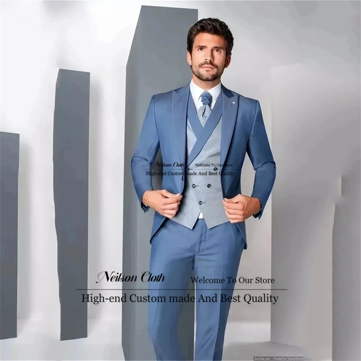 

New Men Suits Peaked Lapel Groom Wedding Tuxedos 3 Pieces Sets Business Male Prom Blazers Formal Slim Fit Terno Masculino