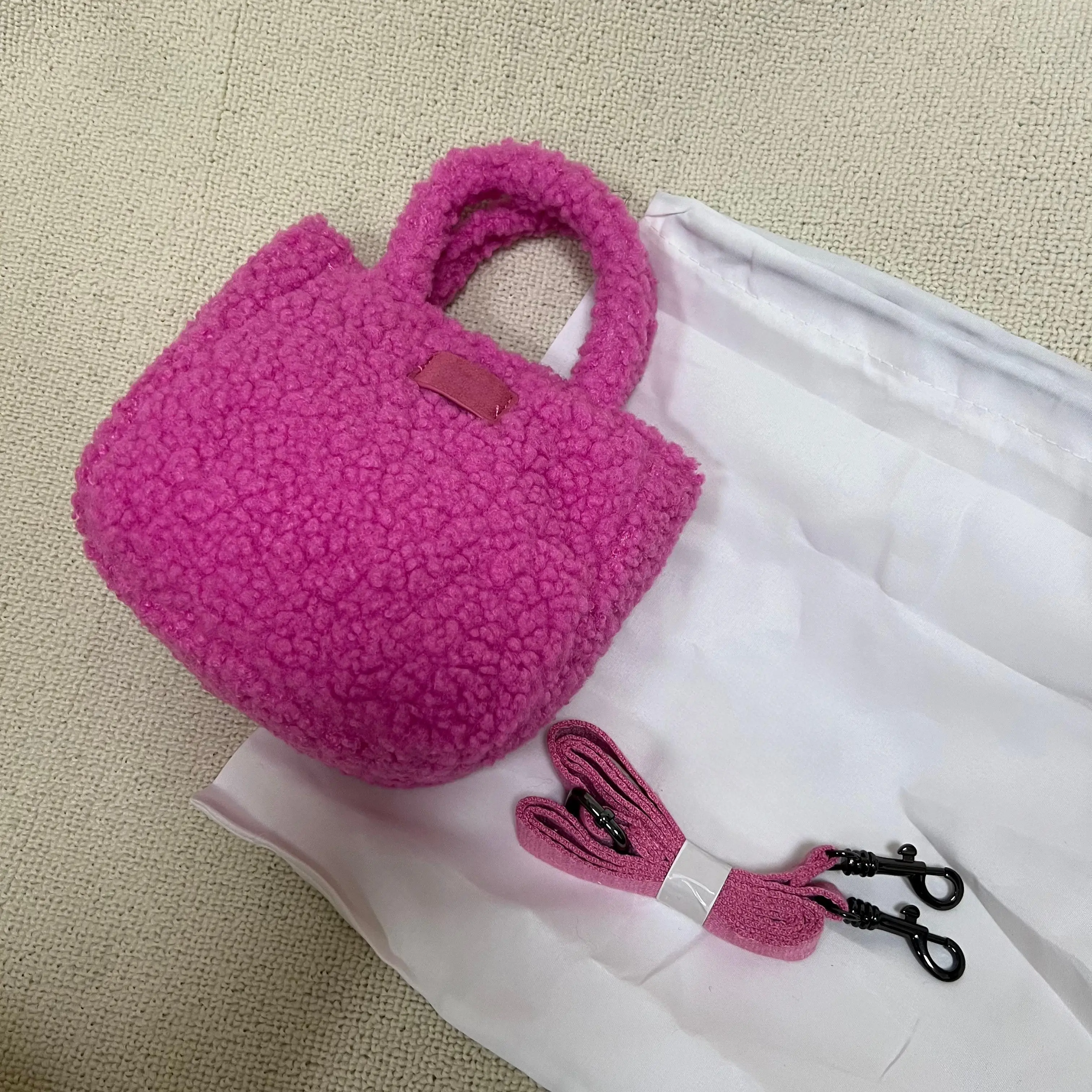 2026 Fashion Clutch Bag - Styling Example