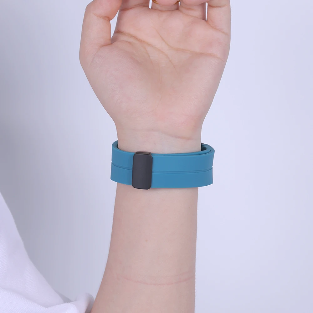 Versatile Quick Fit Silicone Watch Strap - No Gap Design, 20mm