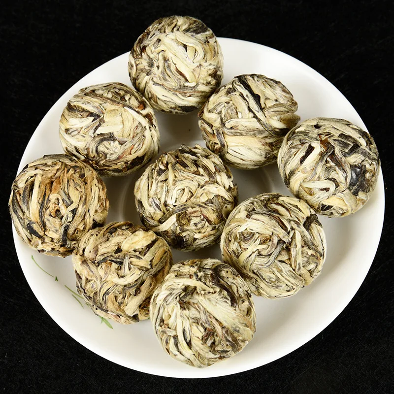 China Single Bud Aged White Tea Da Baihao Longzhu Ancient Tree Moonlight Baituo Silver Needle Health Care Slimming |