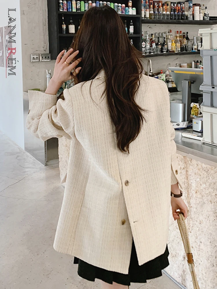 

LANMREM Office Lady Solid Color Blazer Women Notched Collar Back Split Design Single Breasted Coat 2023 Autumn New 2AA2412