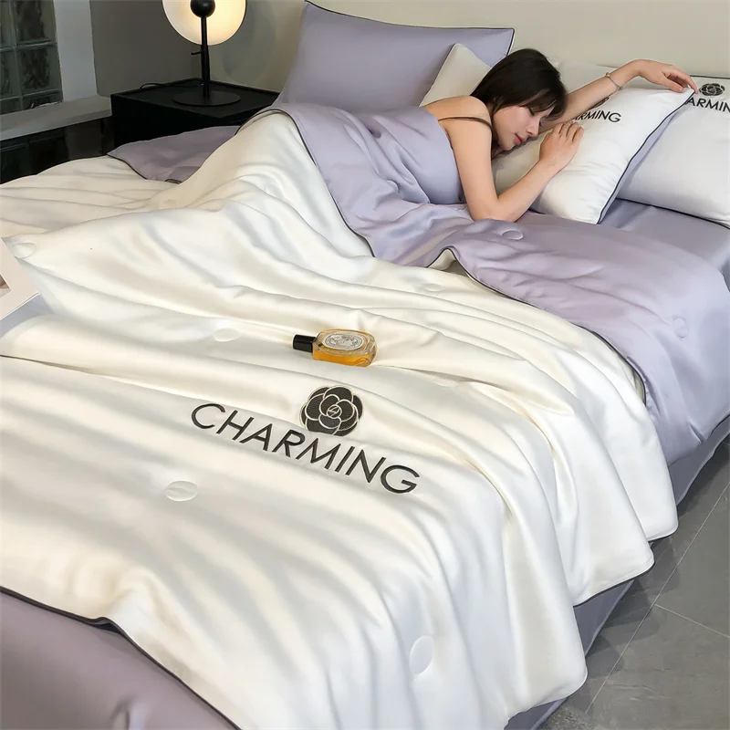 

Luxury Embroidery Summer Blanket for Bed Sleeping Lightweight Cooling Quilt Soft Skin-friendly Air Conditioner Comforter Silky