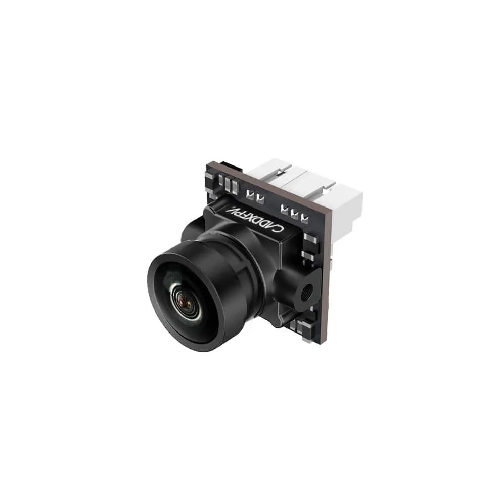 Caméra FPV ultra légère CADDX ANT Nano 1200TVL fixée sur un drone Cinewhoop en action.