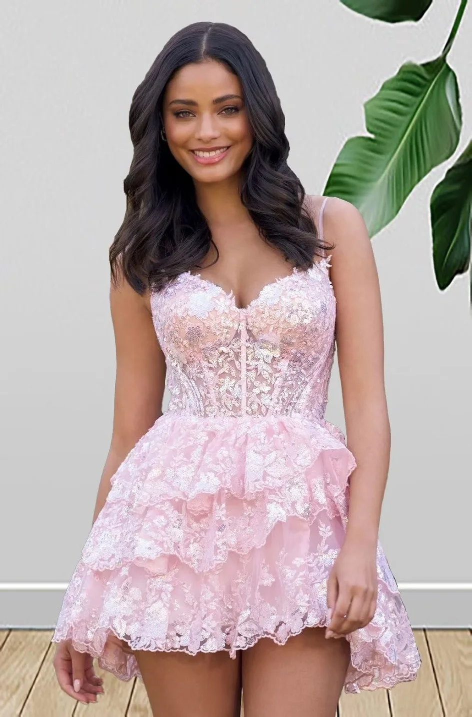 

Sexy Homecoming Dress Spaghetti Straps Tulle Tiered Homecoming Dress 2024 Short Sparkly Lace Corset Layered Formal Party Gowns