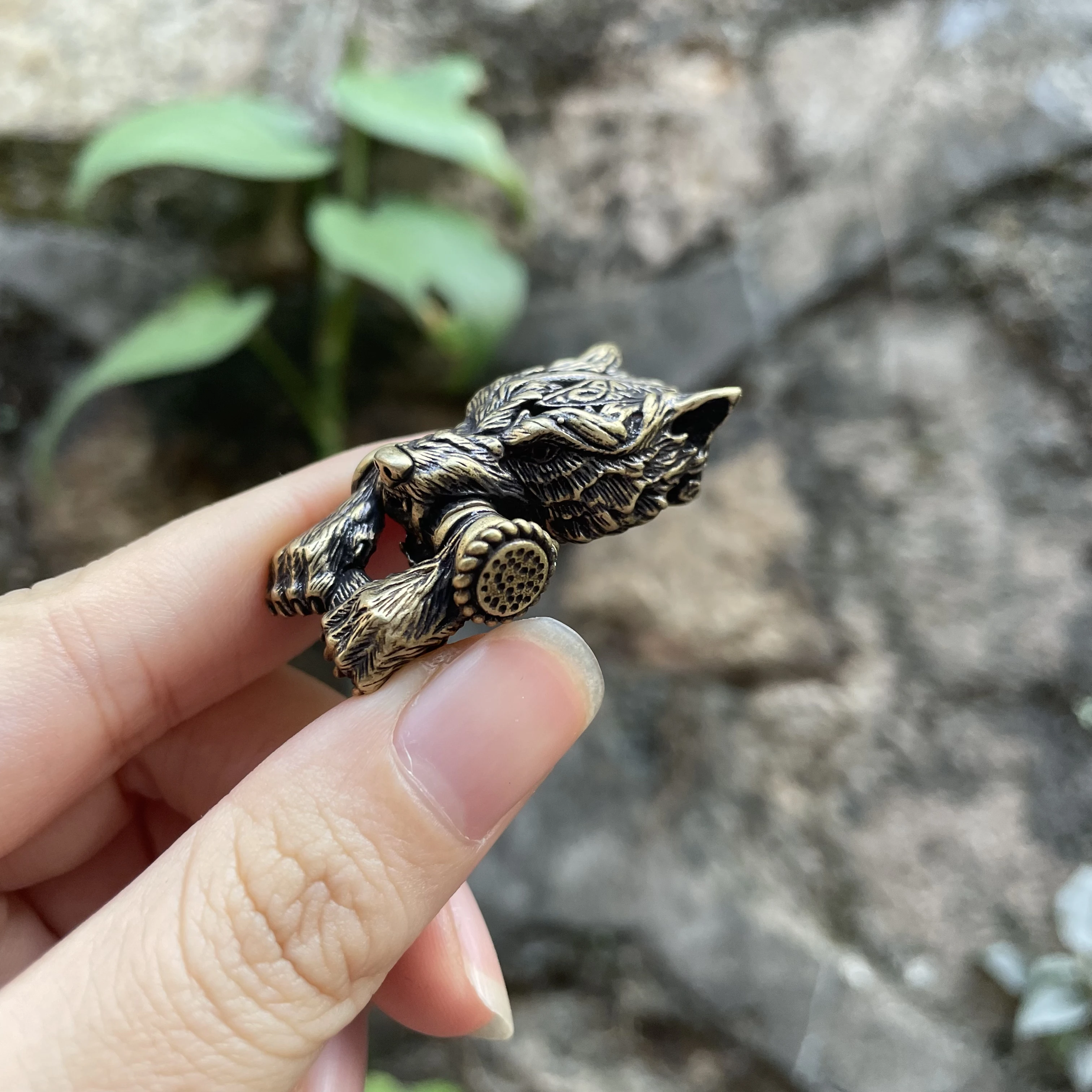 

EDC Outdoor Tool DIY Accessories For Bracelet Weaving Paracord Multifunction Buckle Brass Wolf Head / Dropshipping