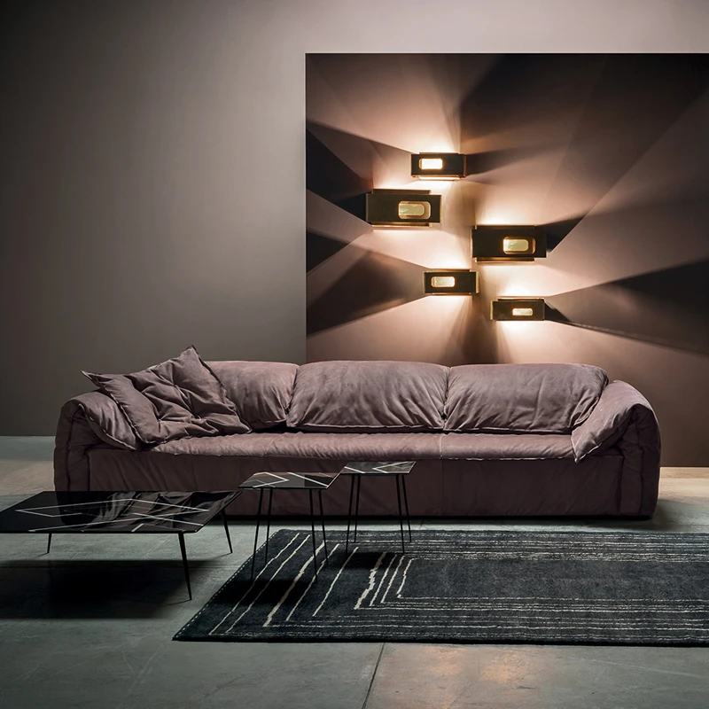 

Modern minimalist leather sofa scrub head-layer cowhide Italian light luxury minimalist three-person leather sofa