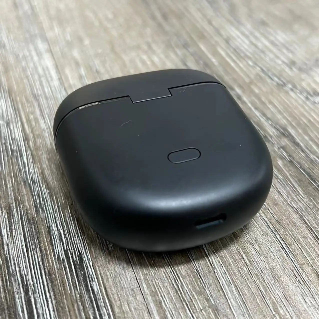 Brand new Replacement Charger case For Bose QuietComfort