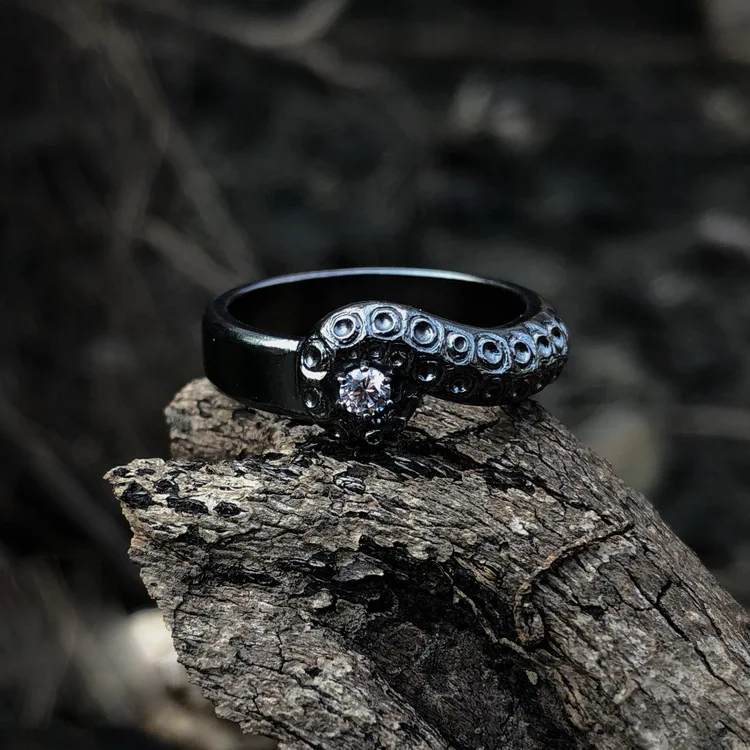 

Vintage Personality Creativity Dark Gothic Sulu Octopus Finger Ring Punk Hip Hop Ring
