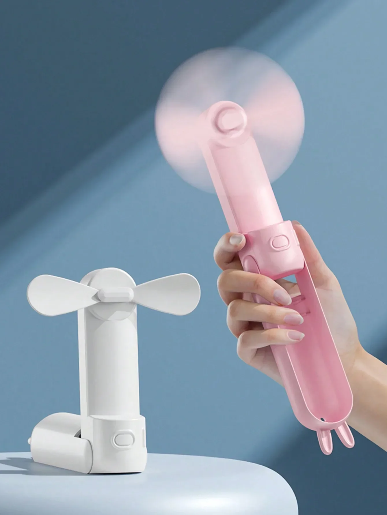 Description Picture 2 of item1pc Handheld Fan Rechargeable Mini Portable Cartoon USB Small Fan Gift Can Be Placed On The Desktop Handheld Small Fan