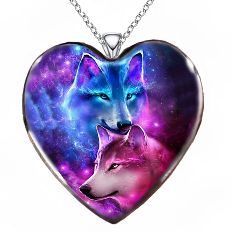 Exquisite Roaring Wolf Color Crystal Pendant Heart Necklace Gothic  Necklaces for Women Stainless Steel Jewelry Accessories Gift