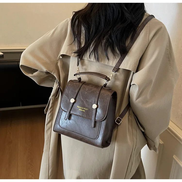 حقيبة ظهر نسائية عصرية بسيطة حضرية متعددة الوظائف حقيبة مربعة صغيرة حقيبة ركاب كتف مزدوج حقيبة كروسبودي