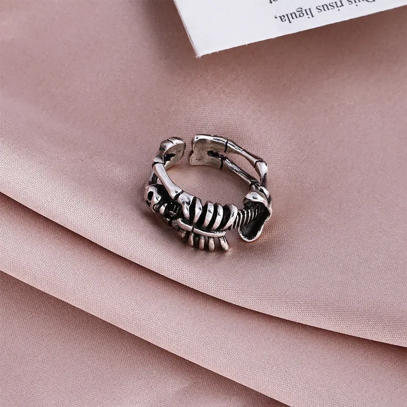 Creative Punk Skeleton Opening Ring for Unisex Exaggerated Retro Ring Vintage Hip Hop Rock Silver Color Jewelry Кольцо С Эмалью