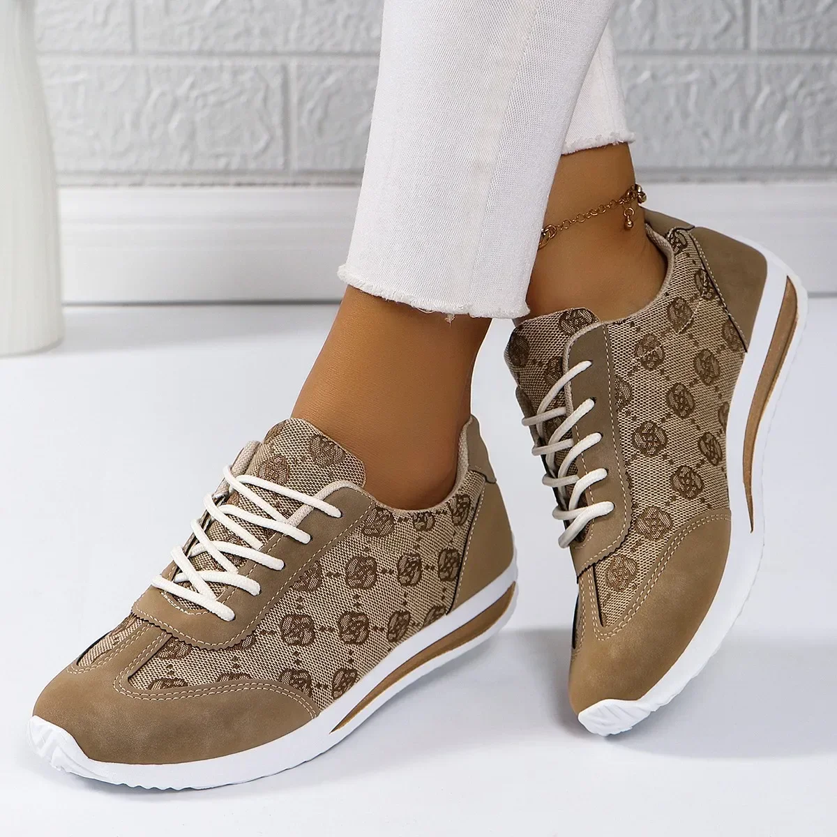 2024 Women Sneakers Platform Shoes Leather Patchwork Casual Sport Shoes Ladies Outdoor Running Vulcanized Shoes Zapatillas Mujer 3