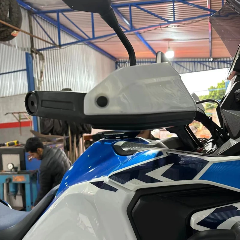 Handguards Hand Guard Extension Screen Shield For Honda CRF1100L Africa Twin Adventure Sports X-ADV750