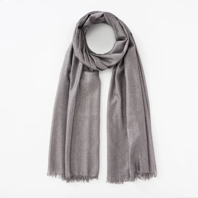 Lastest Brand Design Scarf Shiny Solid Color Shawls Rayon Fabric Gold Silk Silver Wire Head Shawl Fringe Hijab For Women 2