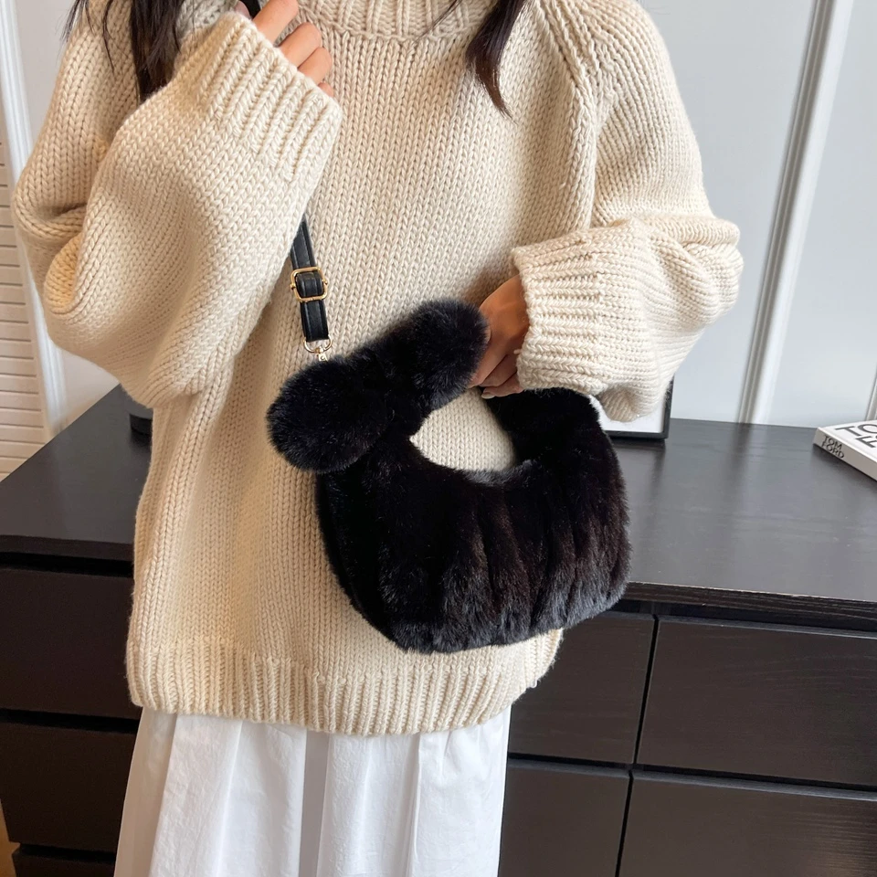 Small Plush Tote Women's Bag 2023 Winter Fluffy Messenger Bag Y2K Furry Pleated Handbag Faux Fur Shoulder Bag Knotted Cloud Bag