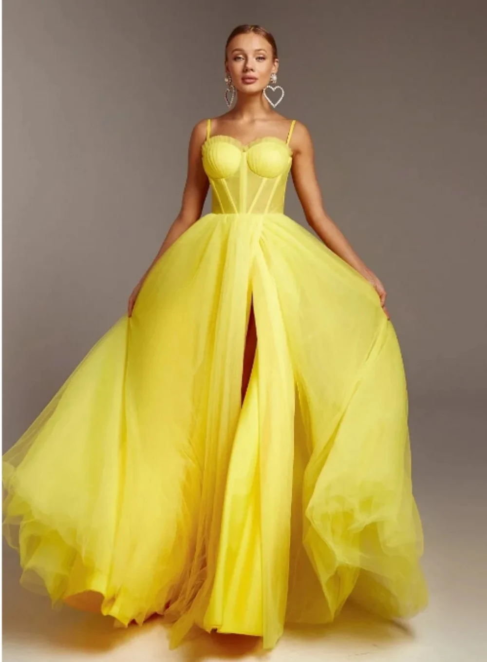 

Elegant Bright Yellow Evening Dress Spaghetti Straps Sweetheart Pleats A-line Silt Tulle Formal Party Gowns فستان حفلات الزفاف