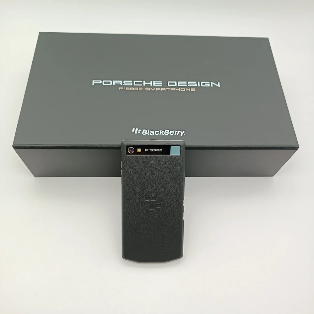 スマートフォン本体 Blackberry Porsche design 9982 BlackBerry Porsche Design P'9982 Unboxing - YouTube