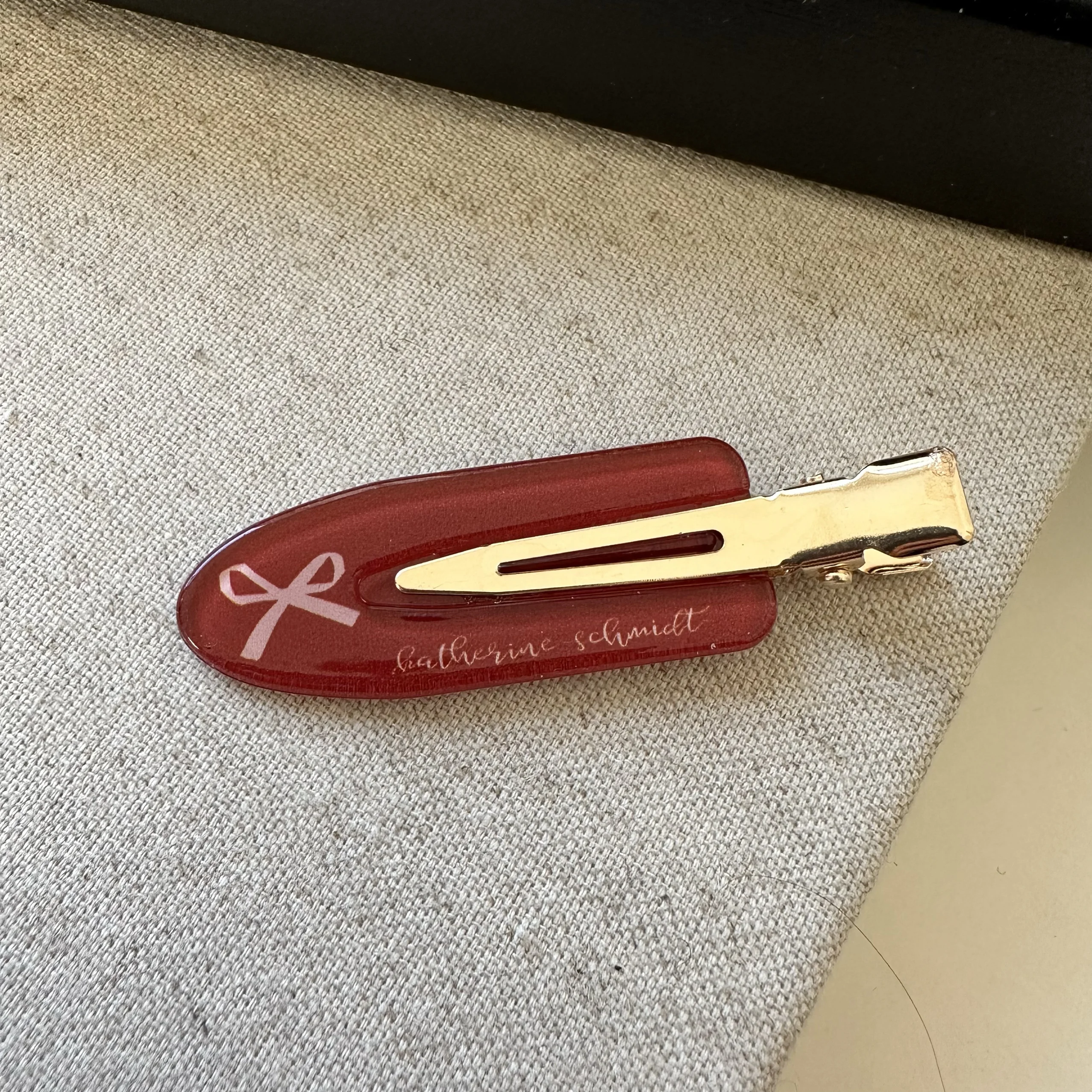 Bow-tie letter one piece