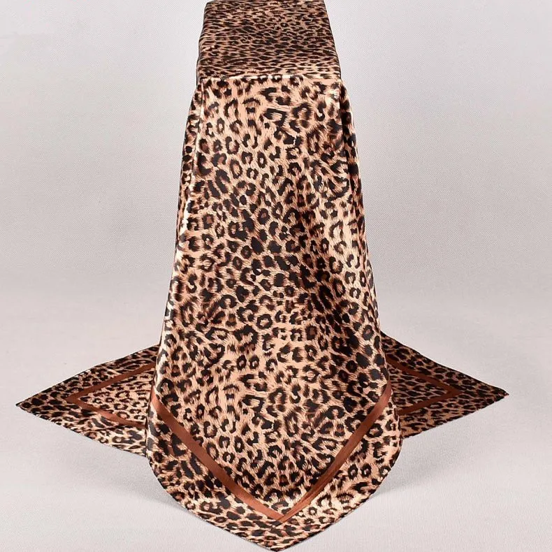 90*90cm Leopardenmuster Schal Quadratische Seidenschals Damen Hijab Tücher Mode Kopftuch Damen Kopfbedeckung Foulard Bandana Strand Pareo – Detail 7