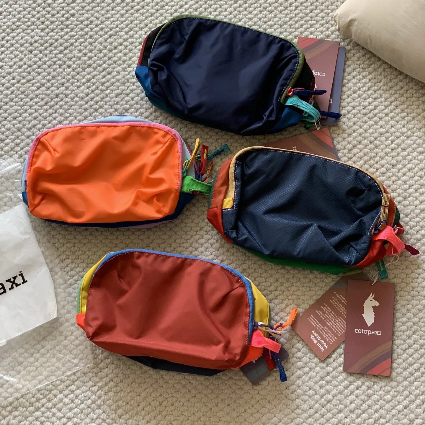 Cotopaxi 3L ドーパミン ショルダーバッグ Cotopaxi alpaca 3L waist bag dopamine comparison outdoor