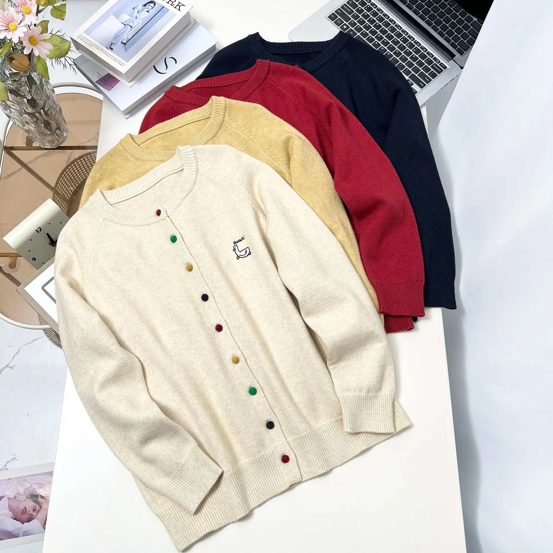 XXXXL Fashion Plus Size Women's Sweaters Knitted Cardigan New Autumn And Winter Style Youthful Button Embroidered Jumpers 8702