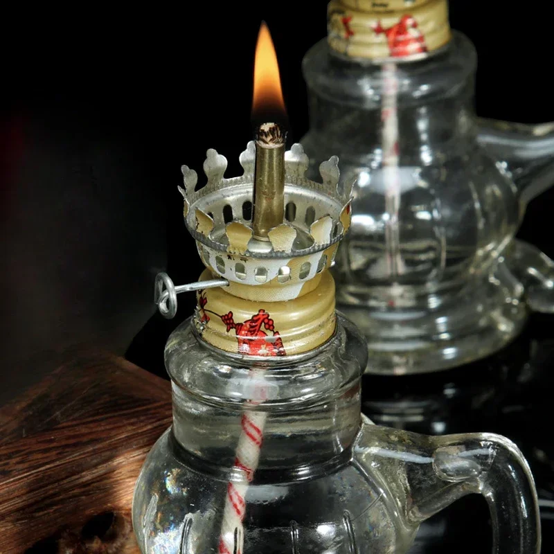 1Pcs Vintage Kerosene Lamp with Glass Cover Windproof Oil Lamp Decorative Emergency Lighting for Home Wedding Camping - Image 5