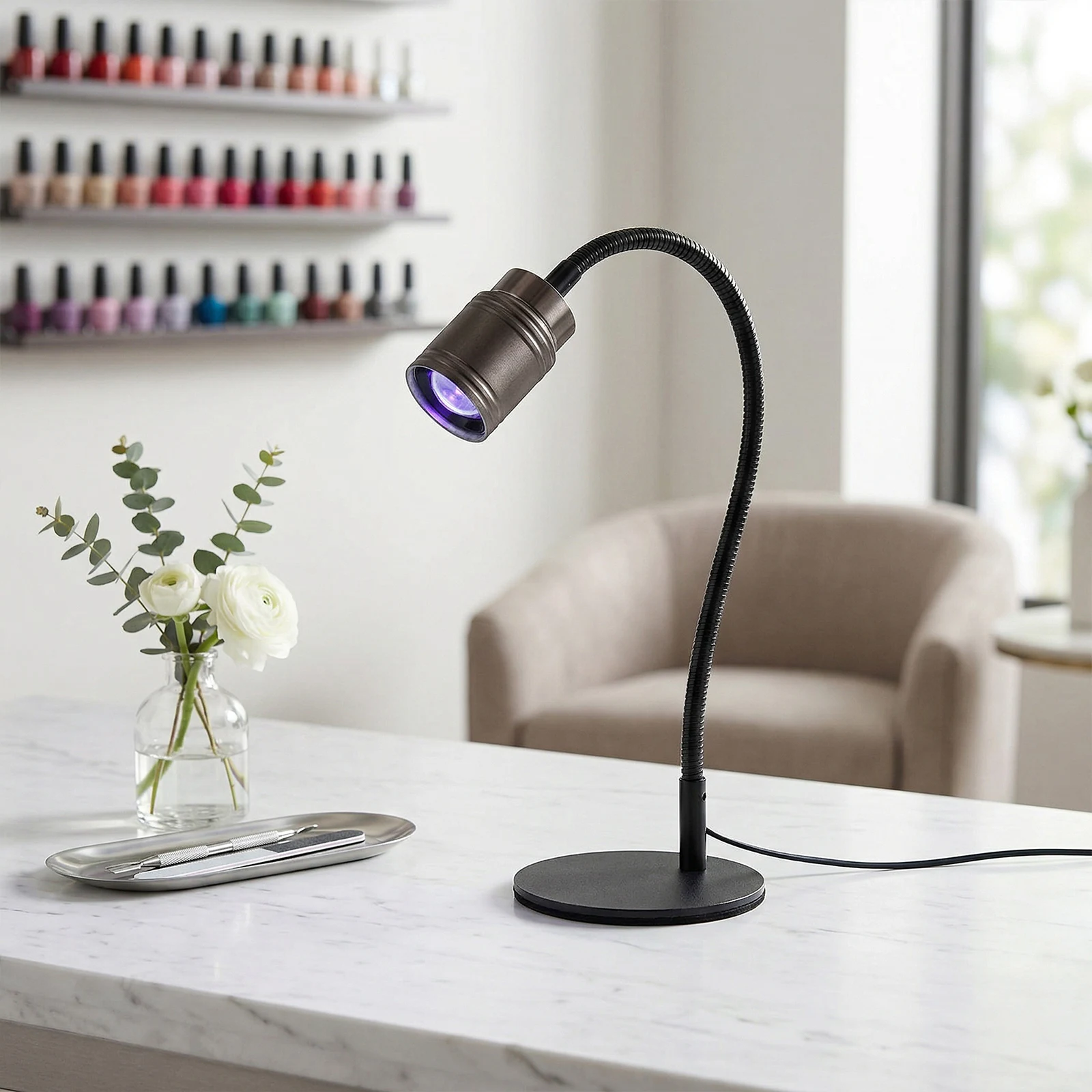 구즈넥 LED 작업등 (풋 페달 스위치 포함) 자석식 작업등 LED UV 네일 경화 램프 (형광 페인트용)