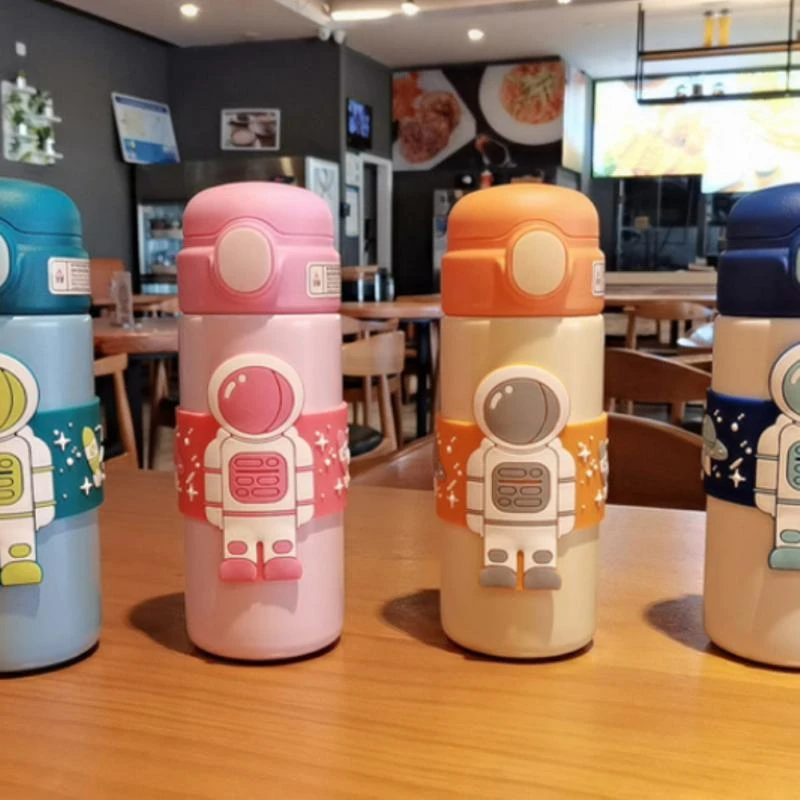 

500ml Cartoon Astronaut Insulated Cup With Straw Thermos Cup Water Cup Children Drinking Bottle Stainless Steel Vacuum Flask