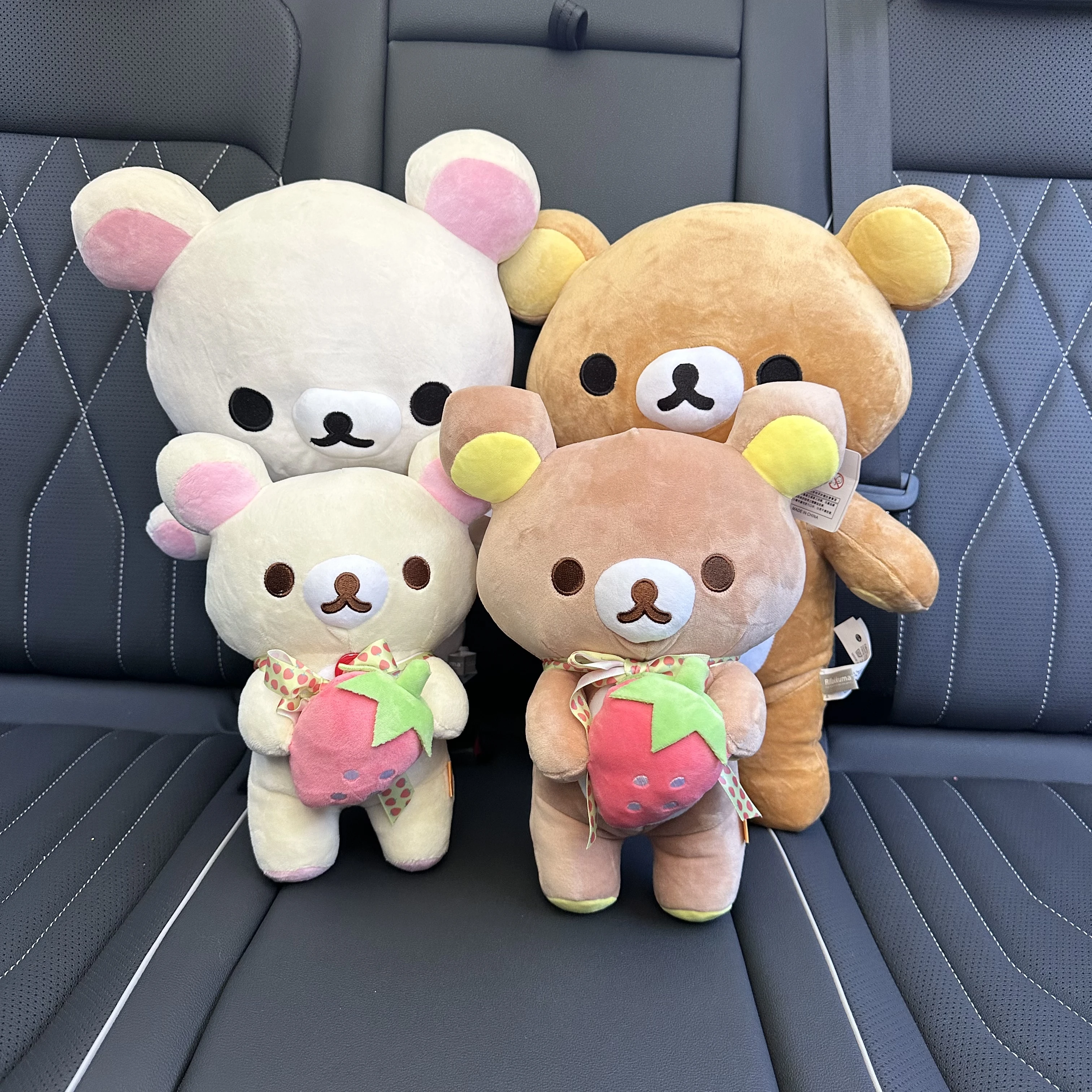 Rilakkuma 봉제 인형, 귀여운 동물 딸기, 귀여운 곰 인형, 쿠마 봉제 인형, 카와이 방 장식 장난감, 어린이 자동차 등받이 선물