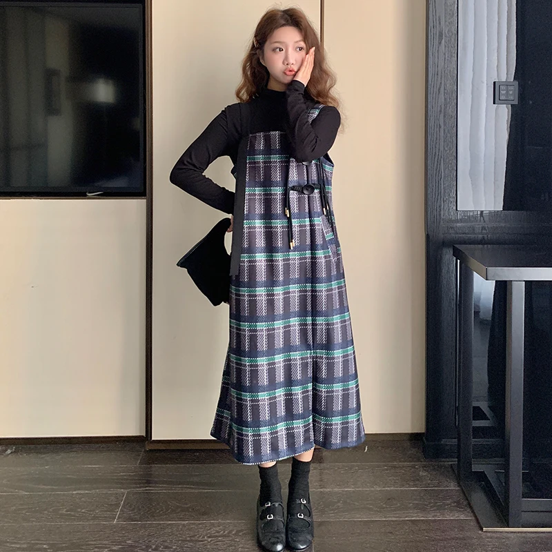 

Vintage Plaid Strap Dress for Women 2024 Spring Summer Elegant Slim Fit Casual Korean Style Sleeveless Long Dresses Female Q9455
