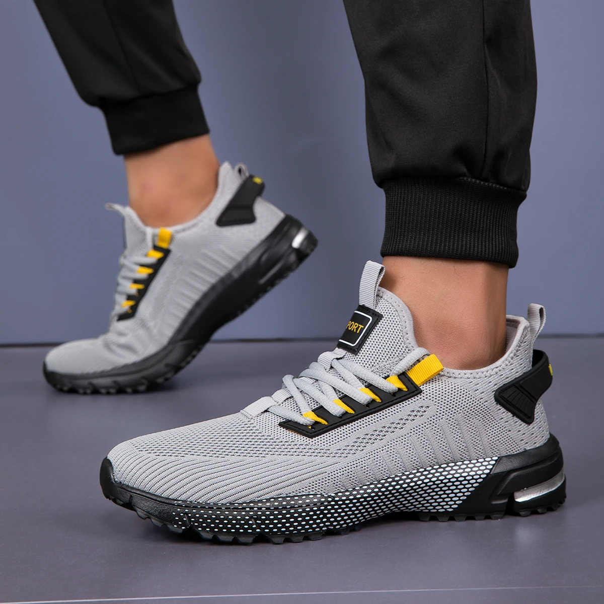 YRZL lightweight men’s athletic training shoes non‑slip running sneakers 4