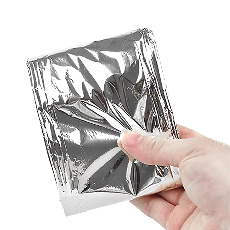 First Aid Blanket Outdoor Survival Emergency Portable Reflective Film Windproof Waterproof Aluminum Foil