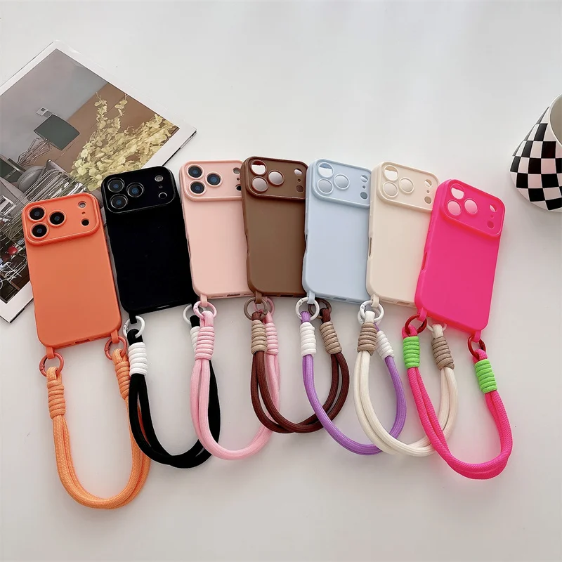 Luxury TPU Crossbody Lanyard Phone Case with Handheld Short Rope Soft Cover