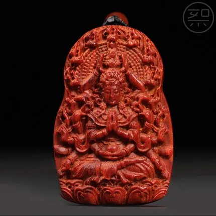 

Exquisite Small Leaf Rosewood Guanyin Pendant
