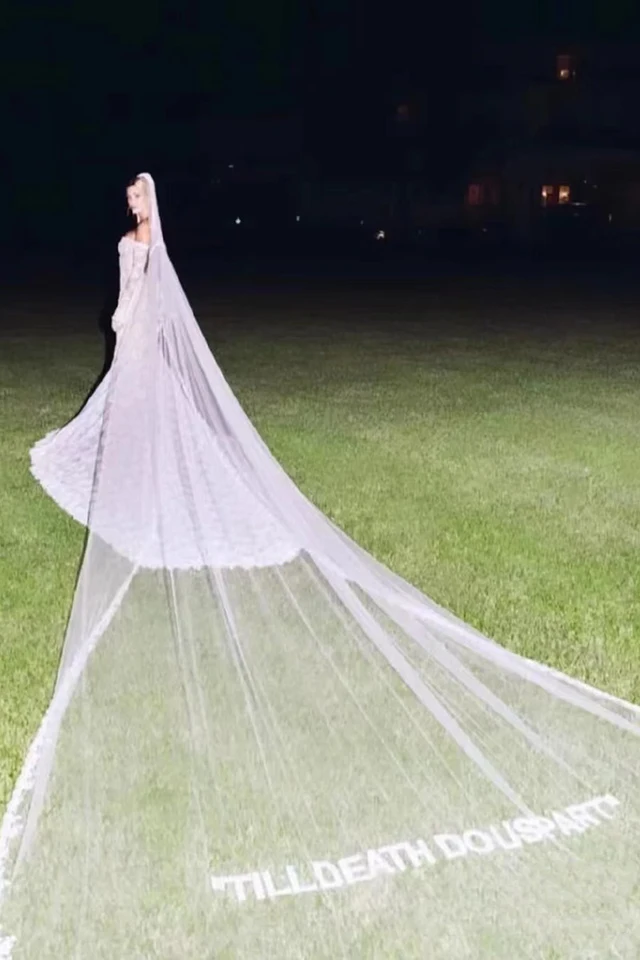 Veil Hailey Dresses Hailey Bieber Wedding Veil Photos Hailey