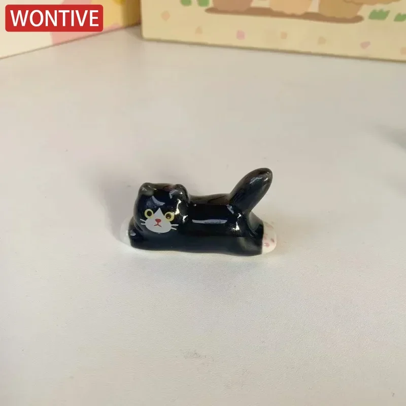 Ceramic Cute Cat Chopstick Holder Tableware Japanese Style Underglaze Restaurant Simple Oval Spoon Bracket Utensil for Kitchen