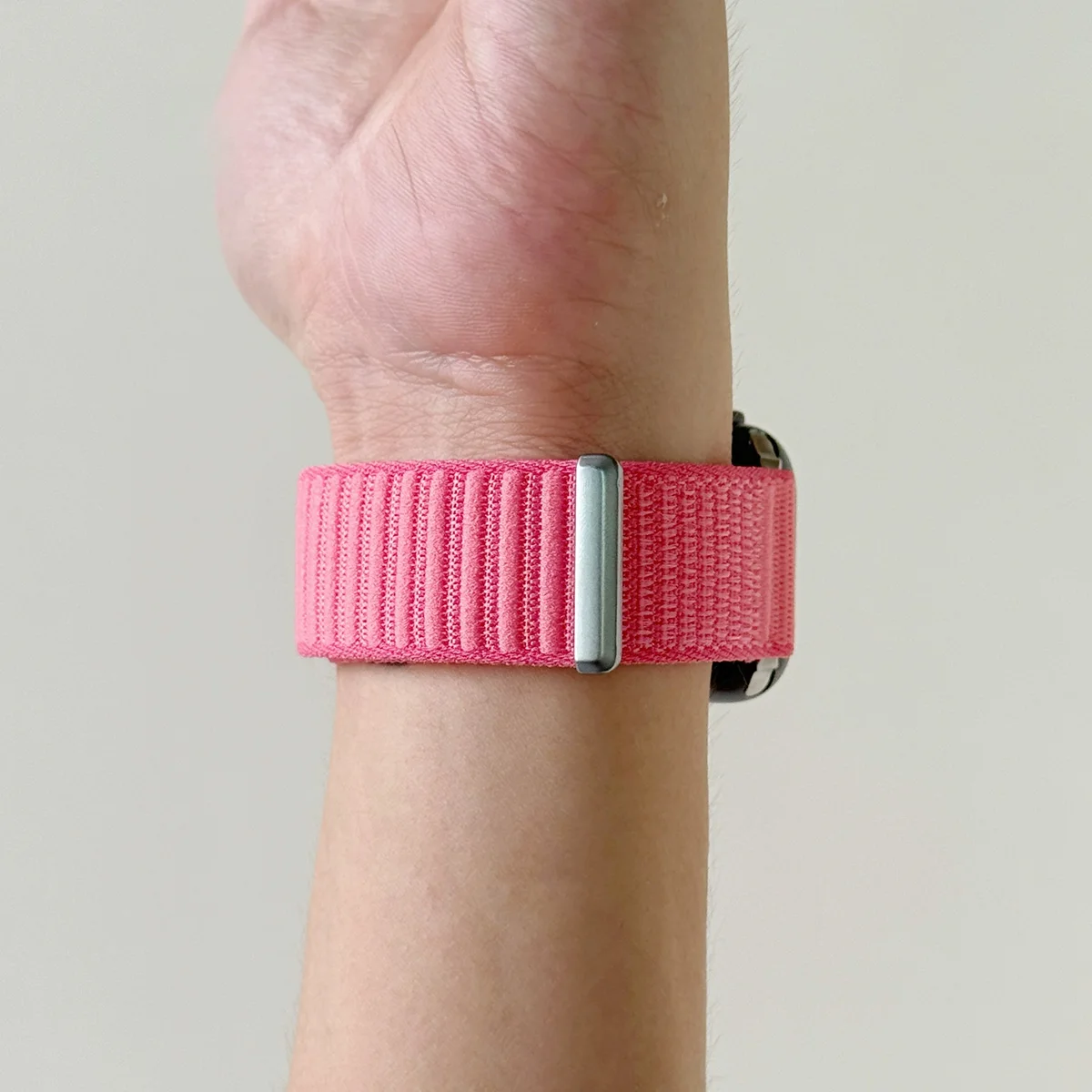 Quick Fit Nylon Strap - 20mm to 26mm Adjustable Bracelet