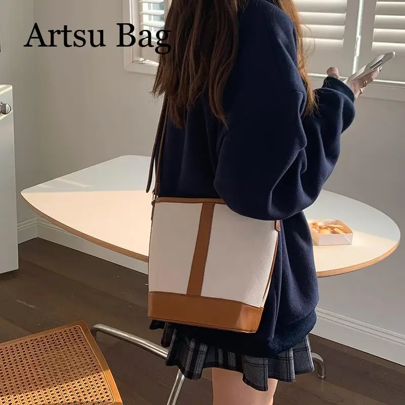 

Women Bag 2024 New Retro Fashion Simple Texture Spliced Bucket Bag Versatile Shoulder Crossbody Bag for Female