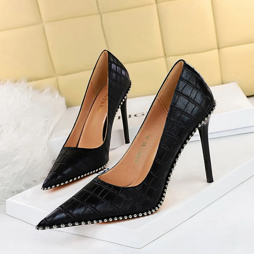 

Bigtree Shoes Retro Women Pumps Pointed Toe High Heels Rivet Party Shoes Ladies Shoes Shallow Slip On Heeled Stiletto Plus Size
