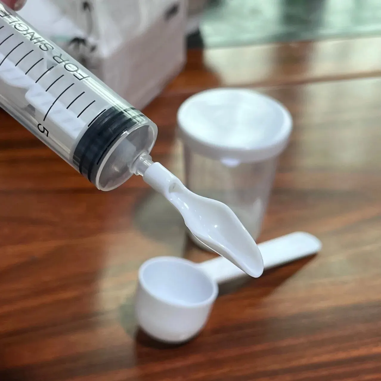 20ml Needle Feeder Bird Parrot Feeder Spoon Manual Syringe Baby Bird Water Milk Medicine Feeding Supplies 4Pcs