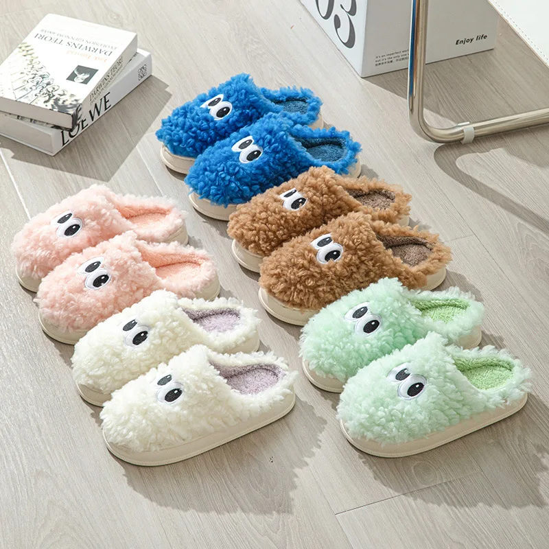 

A0543 New cartoon cotton slippers plus velvet to keep warm and cute plush slippers indoor home couple winter cotton slippers for
