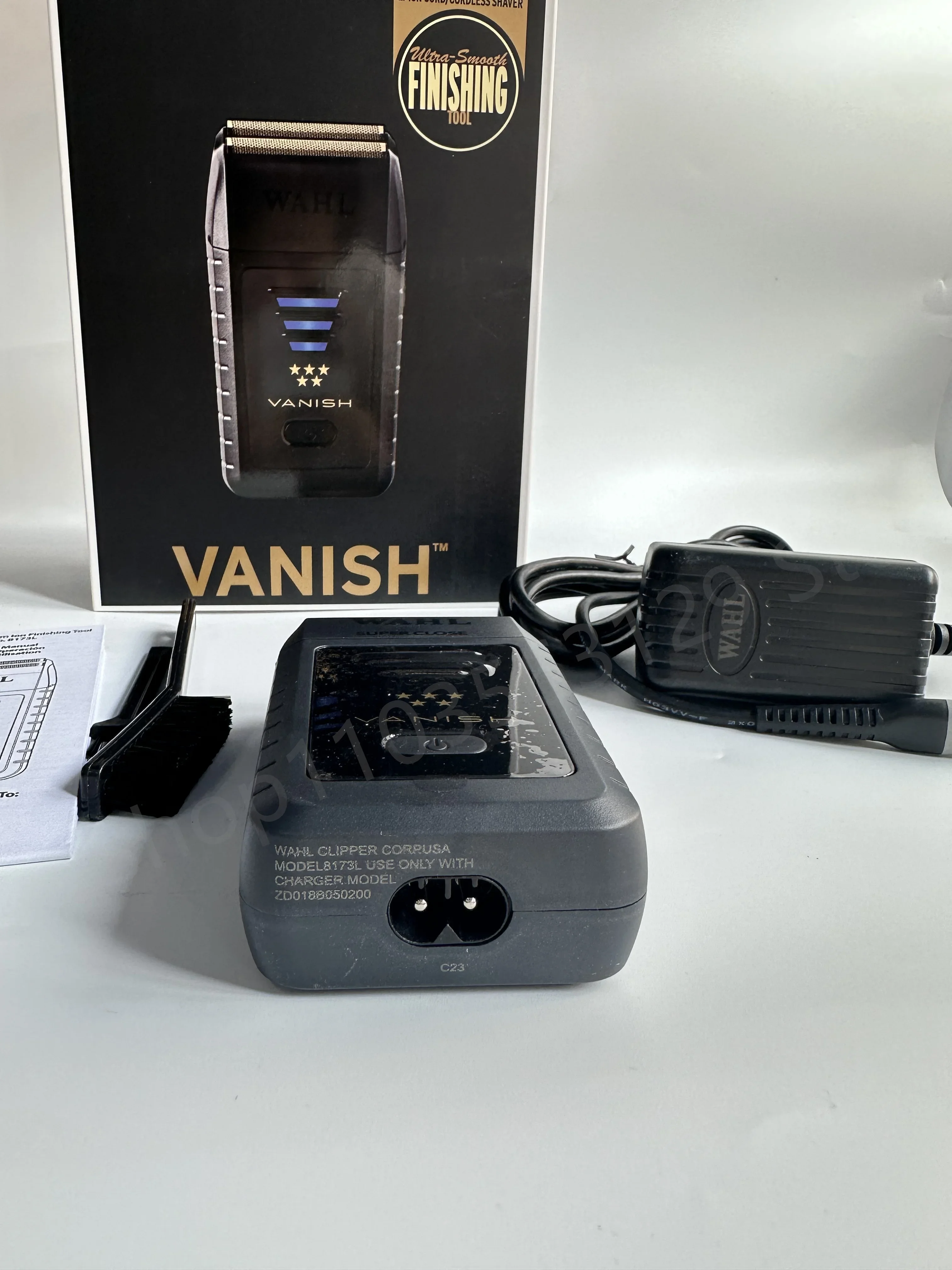 Wahl 8173 Professional Shaver para barbeiros e estilistas profissionais, presentes masculinos, 100% originais, 5 estrelas
