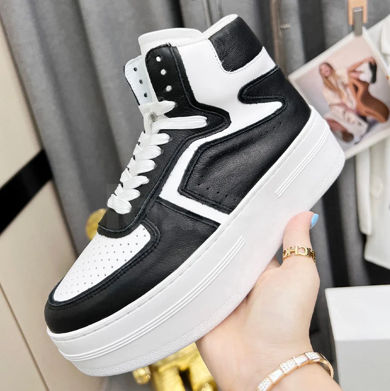 

Women Leisure Shoes Spring Autumn 2023 New Mixed Colors Thick Bottom Sneakers Temperament Youthful Vitality Lace-Up Flat Shoes