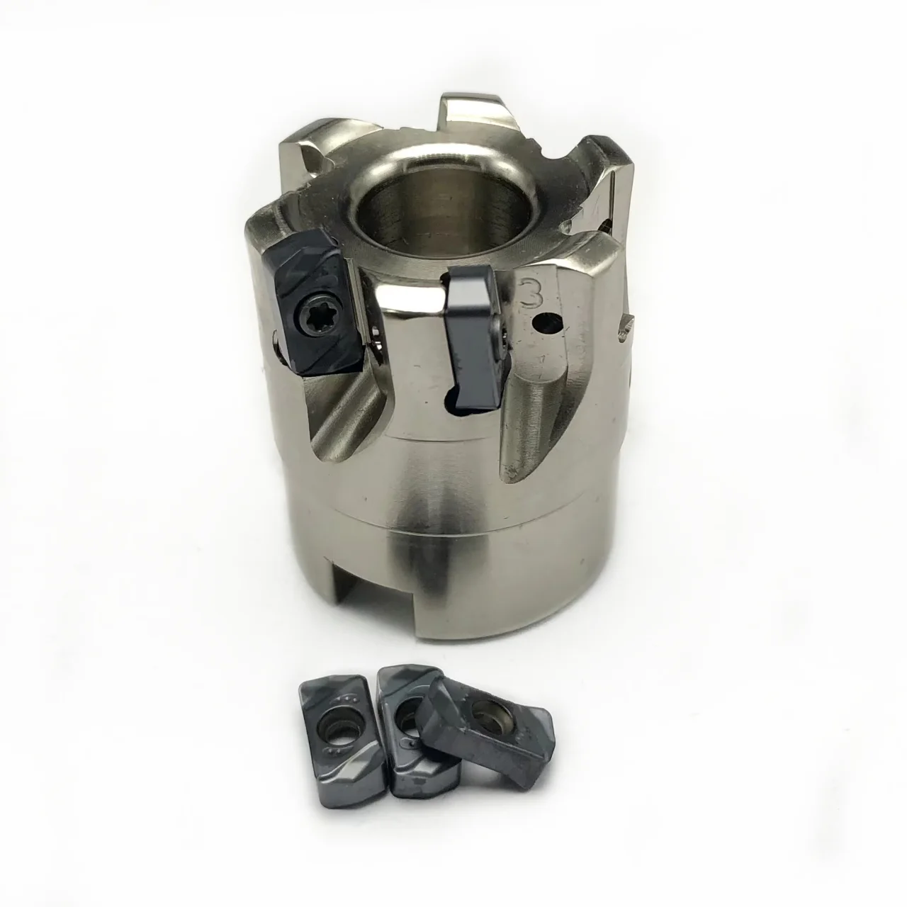 100% 고품질 TXN03R 고속 피드 35mm 40mm 50mm LNMU0303ZER-MJ CNC 선반 초경 네거티브 삼각형 인서트 절삭 공구