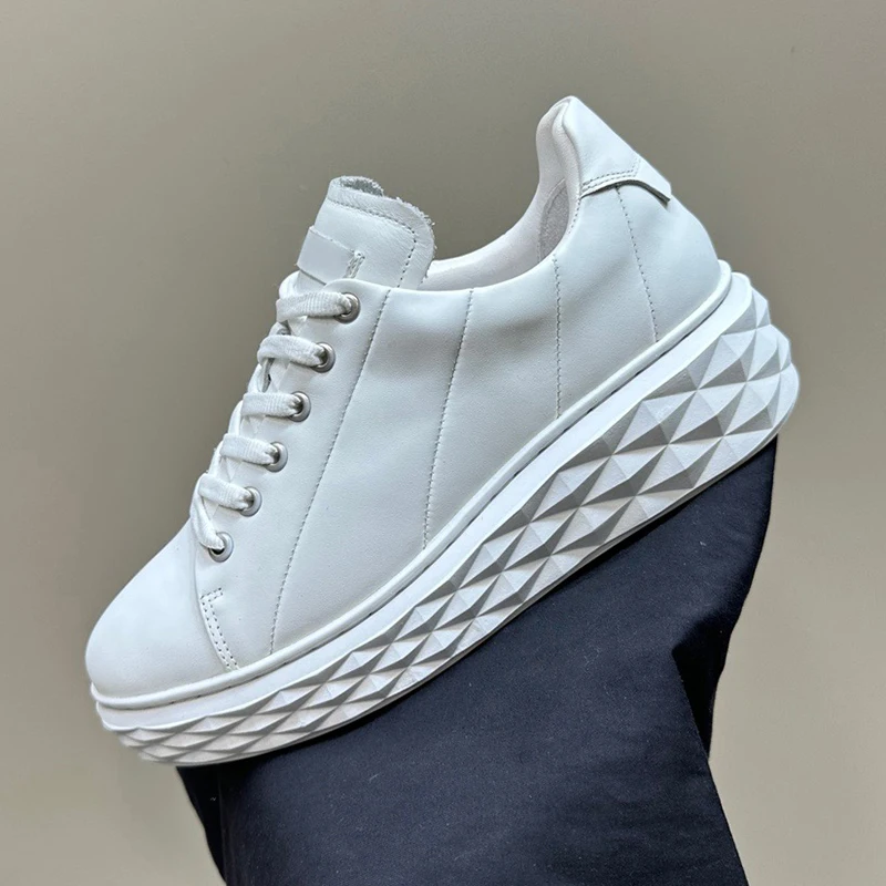 

Luxury Ladies Casual Shoes Summer New Wave Bottom Design Lace-up Board Shoes Strong Three-Dimensional Sense Female Loafers