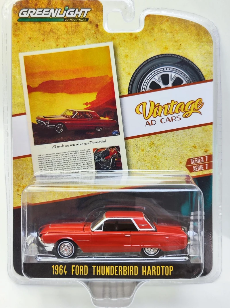 

Модель автомобиля Ford Thunderbird из металлического сплава, 1:64, 1964