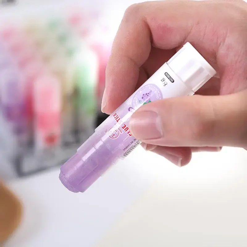 단단한 접착제 스틱, 안전 및 어린이 친화적, 학교 사무용품, 4 개